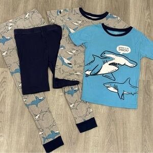 Carter's: Boy’s PJ’s (Size: 8)
